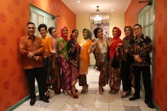 partisipasi sosialita semarang dalam acara batik semarang